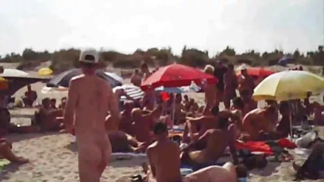 Bigtitted asiático obligado y follada coños viniendose antes de semen