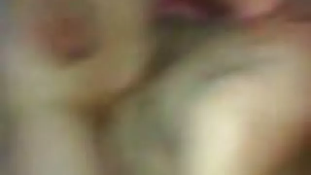 a ella coños jovenes y peludos le encanta inclinarse