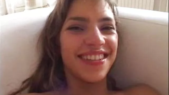 La madrastra es tan cachonda como su hija videos de chupar chochos