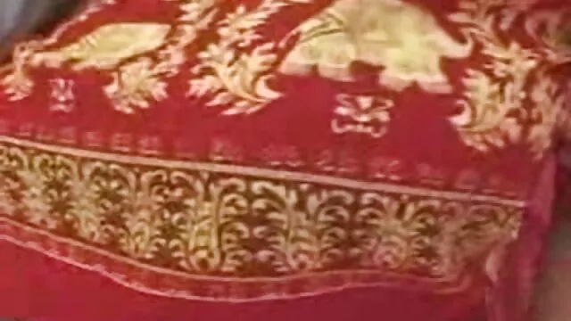 MILF en celo folla el coño adolescente viejos verdes comiendo coños con bastón de caramelo