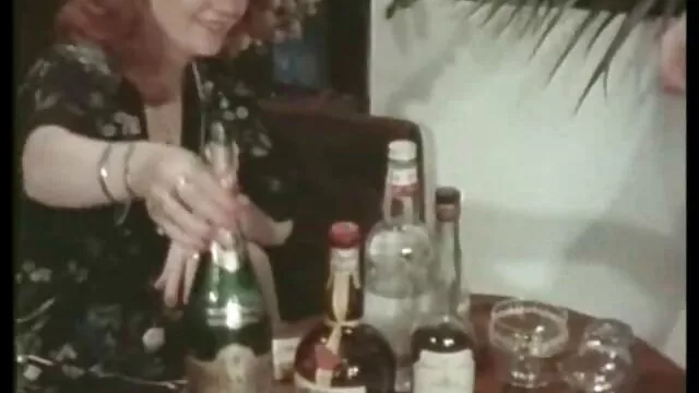 Brigitte Lahaie videos de los mejores coños en Une Femme speciale (1979)